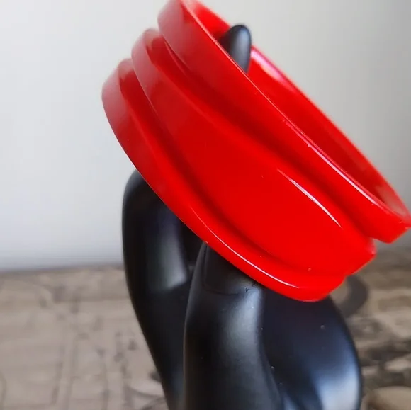 Vintage Bakelite Red Style Cuff Bracelet - Picture 2 of 10